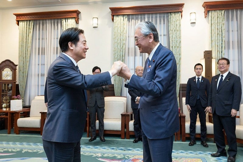 China sanciona deputado japonês por 