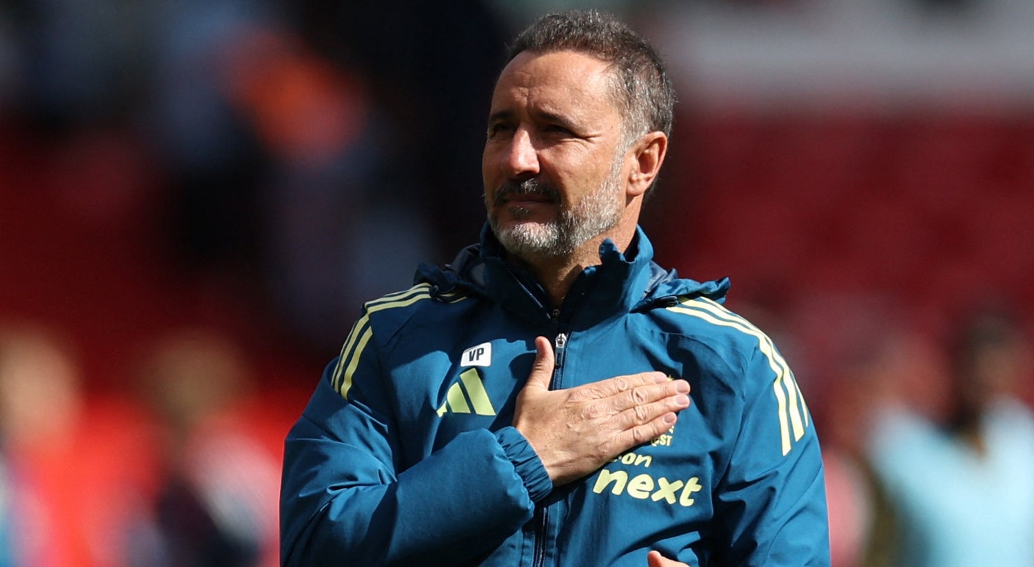 Vítor Pereira mais perto da permanência na Premier League