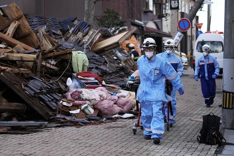 Continua a subir o número de vítimas do sismo no Japão
