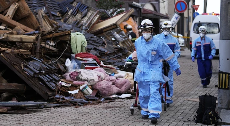 Continua a subir o número de vítimas do sismo no Japão

