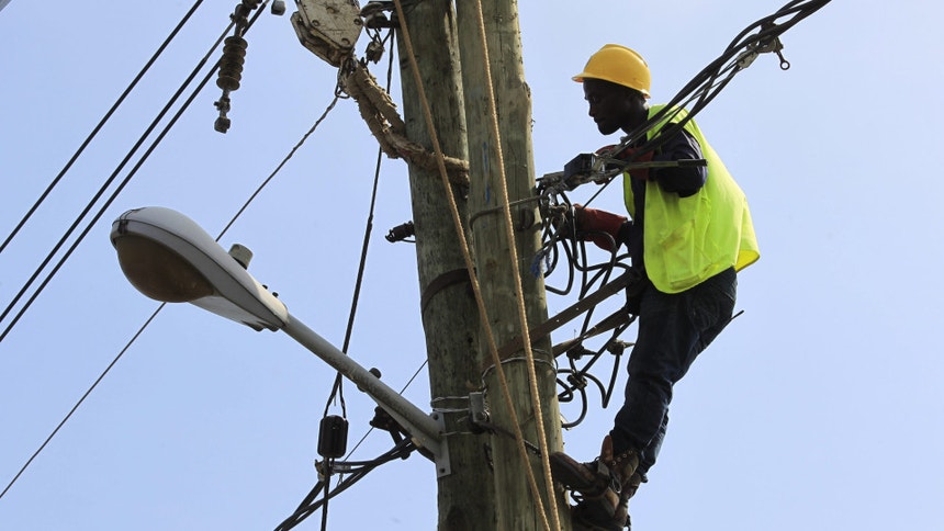 Imagem relacionada com a notícia: Angola precisa do investimento chinês no setor da energia
