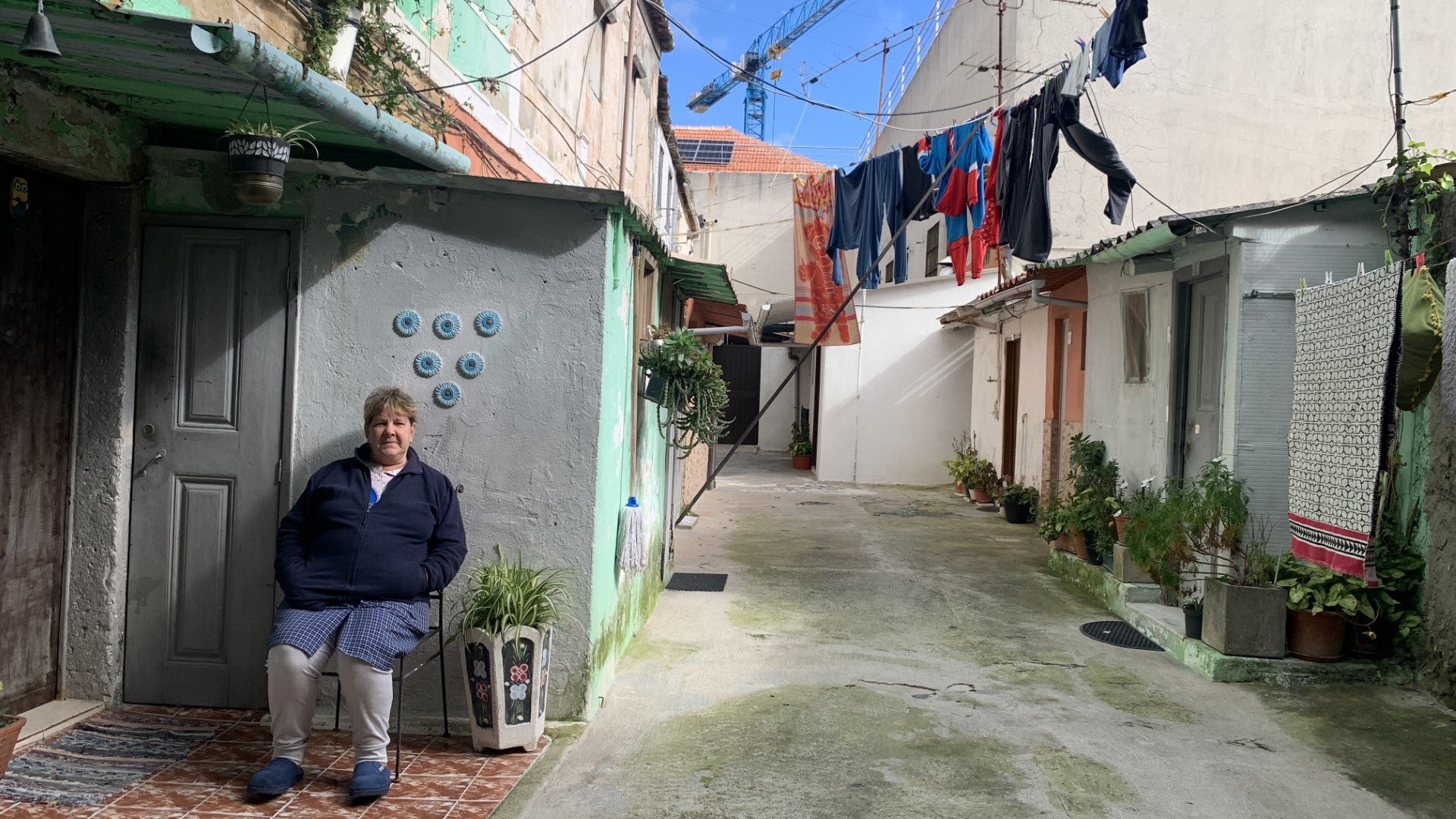 Fear of eviction threatens Pátio da Quintinha in Lisbon again. Local council considers right of first refusal