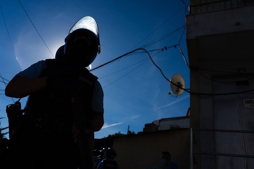 Imagem de Buscas em Marvila e Olivais. Três detidos em operação da PSP para apreensão de armas