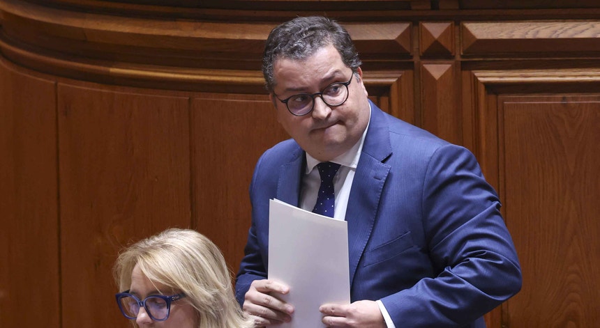Orçamento do Estado 2027. Governo garante nova redução de IRS com atualização de escalões