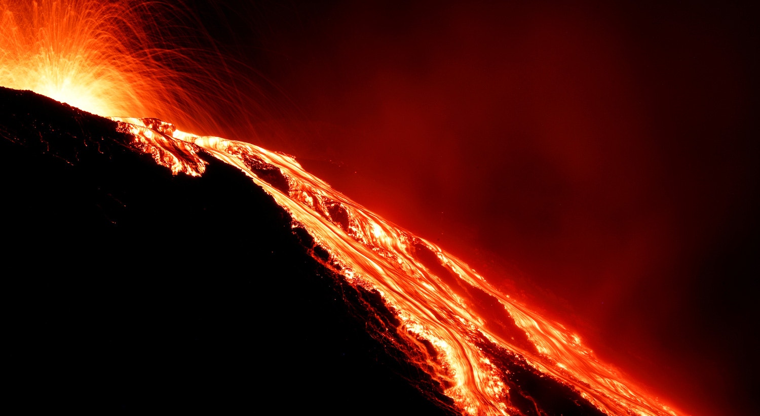  Vulc&atilde;o Stroboli em It&aacute;lia. 30 agosto 2019 /Antonio Parrinello - Reuters 