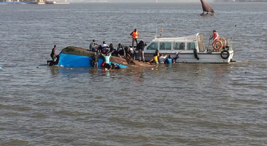 Moçambique. Buscas após naufrágio com seis desaparecidos