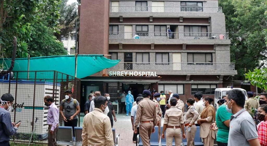 Mais um incêndio num hospital indiano a vitimar pacientes
