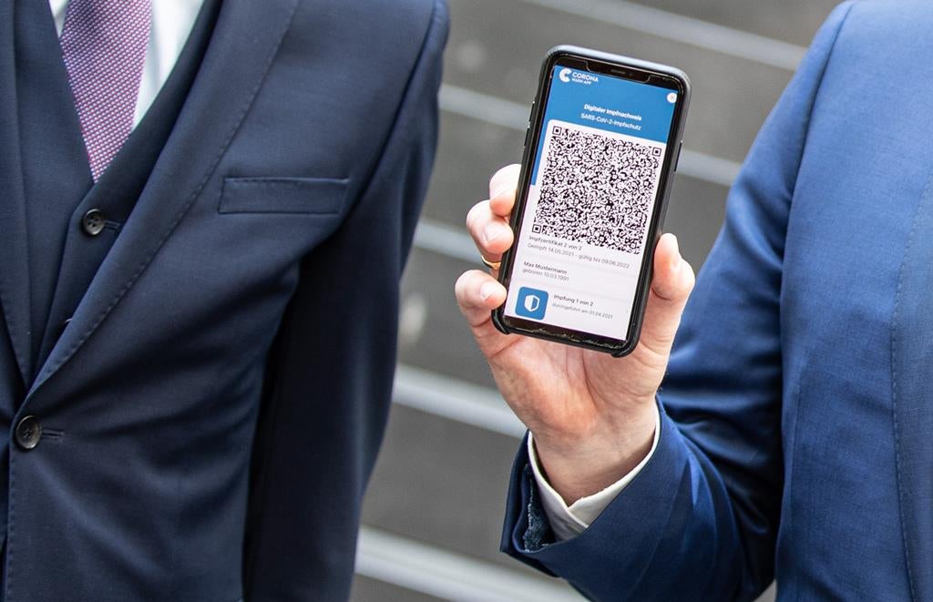 Covid-19. Presidente promulga diploma que executa certificado digital europeu em Portugal - Vimarsana News