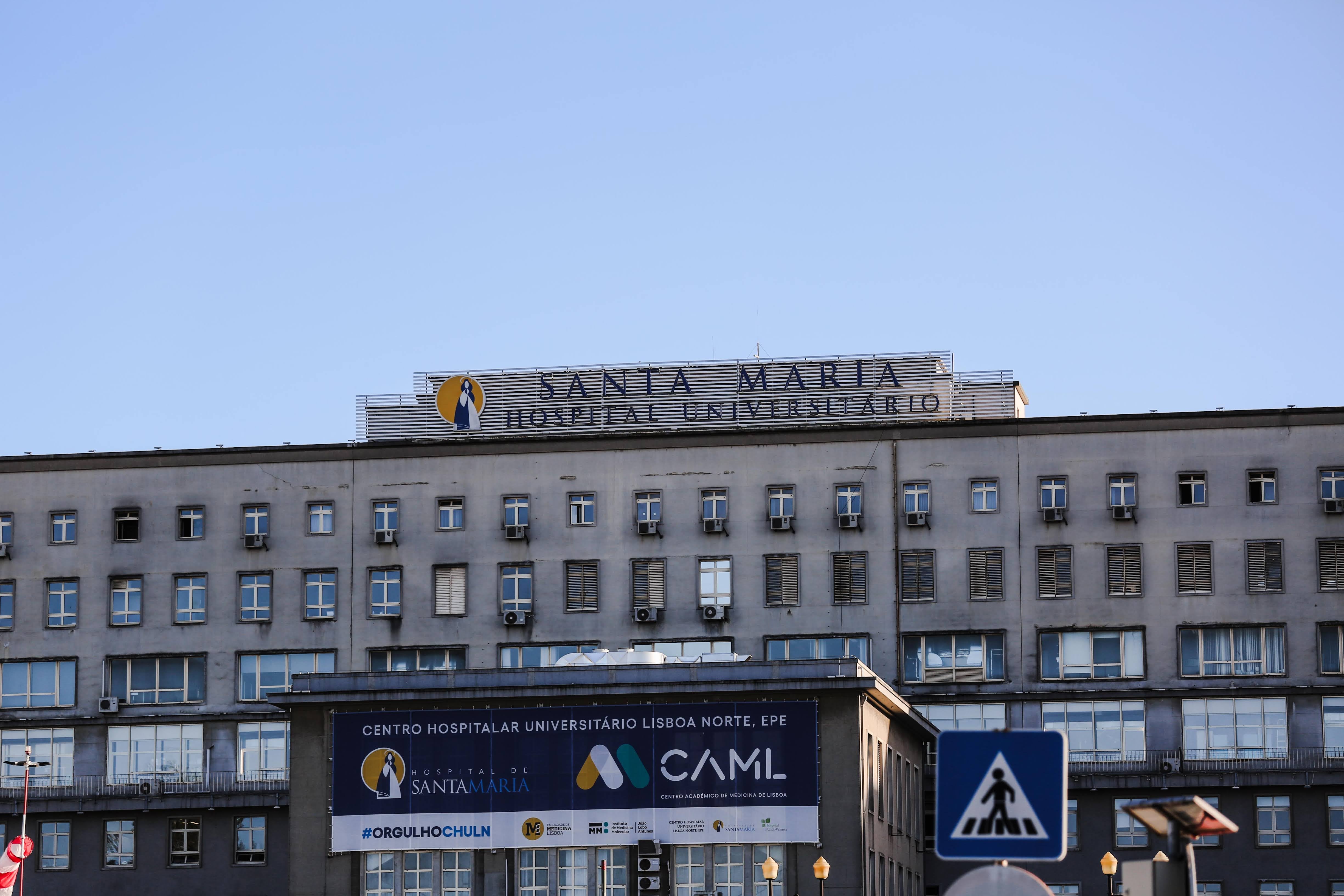 Auxiliary health technicians at Santa Maria Hospital suspend Thursday's strike