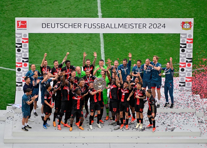 Le Bayer Leverkusen devient la première équipe à terminer la Bundesliga sans défaite