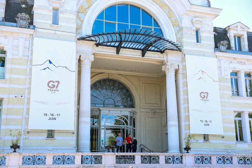 Ucrânia e Médio Oriente dominam agenda da cimeira dos G7 em França