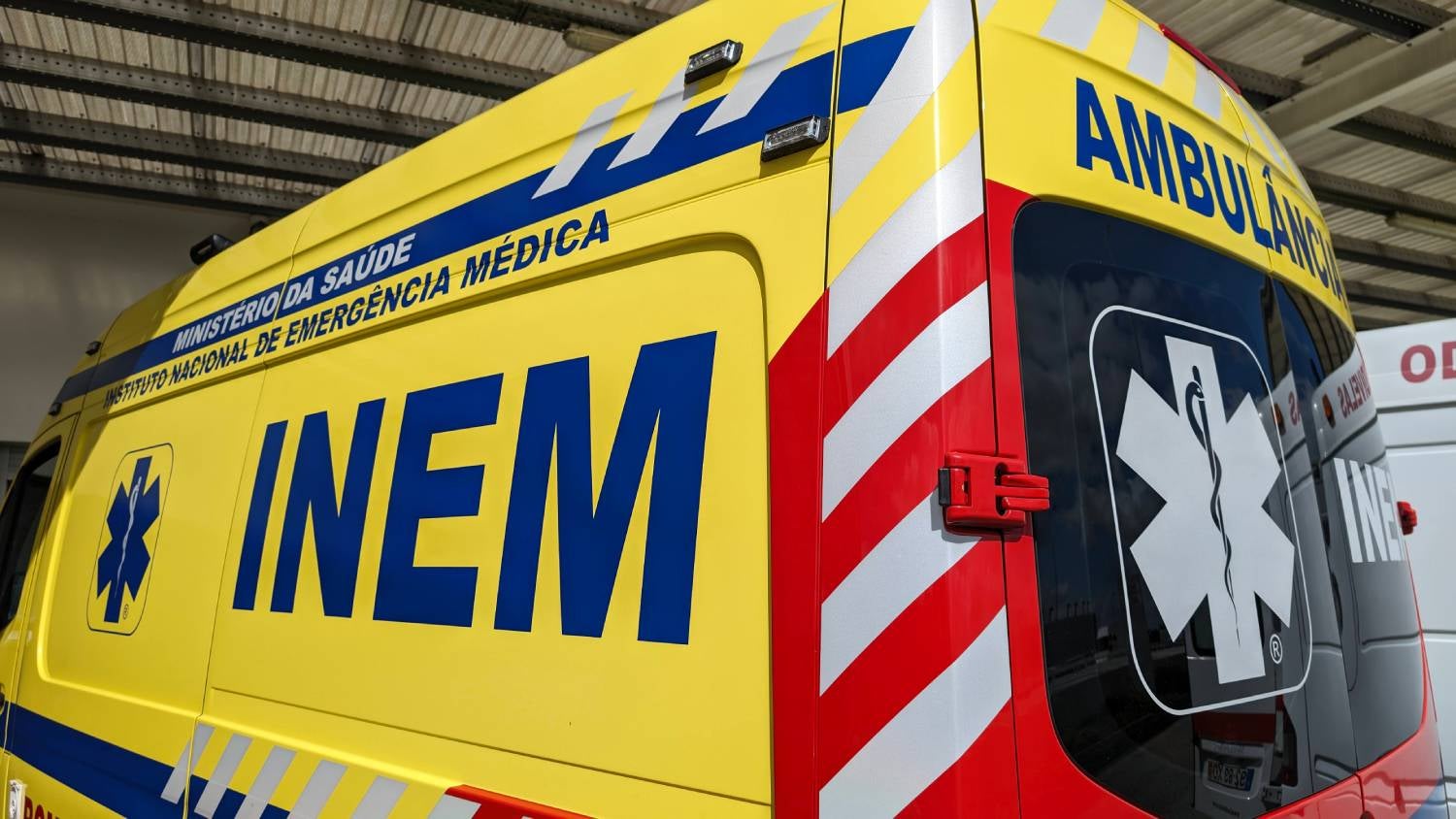 Desde ter�a-feira. Tr�s pessoas morreram por atrasos na assist�ncia