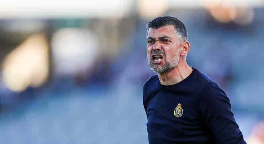 Srgio Conceio descarta estar "agarrado" ao cargo de treinador do FC Porto