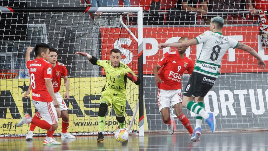 Sporting vence Benfica na Luz e lidera o campeonato de futsal