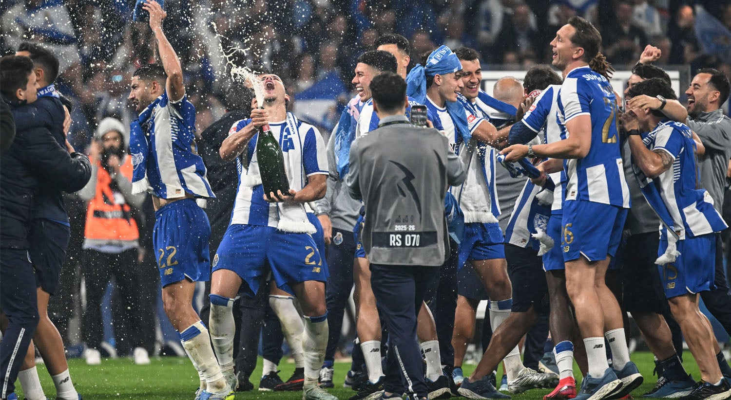 FC Porto tenta recorde de pontos, Benfica e Sporting em luta pela Champions