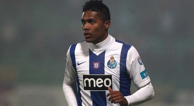 Alex Sandro está confiante numa grande época do FC Porto
