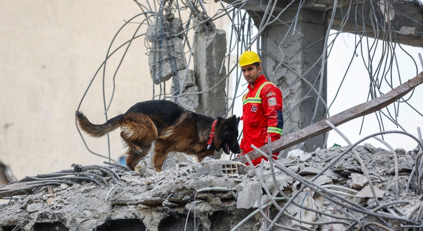 Imagem de Israel diz ter atacado local de produção de armas nucleares no Irão