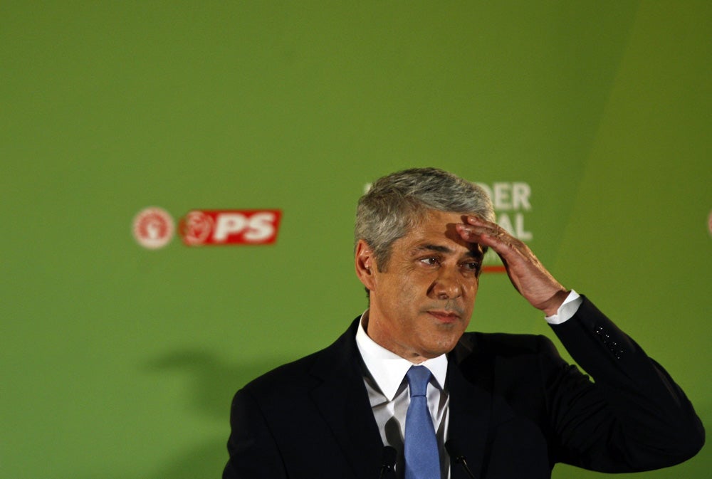 José Sócrates abandona liderança do PS