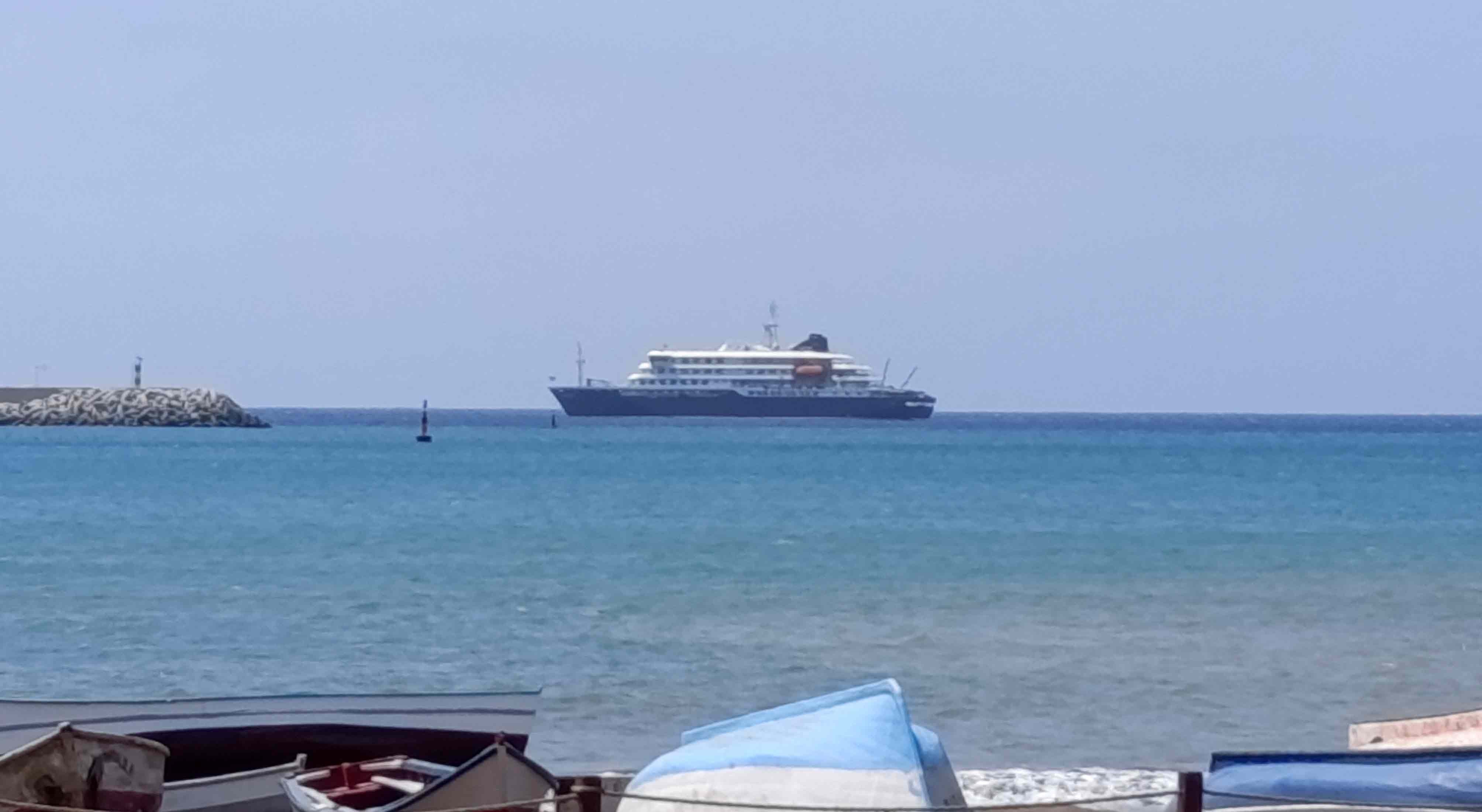 Infetados com hantavírus retirados de navio cruzeiro ao largo de Cabo Verde