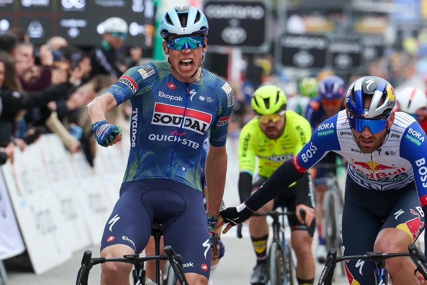 Imagem de Volta ao Algarve. Paul Magnier `bisa` na quarta etapa e Ayuso segue na liderança