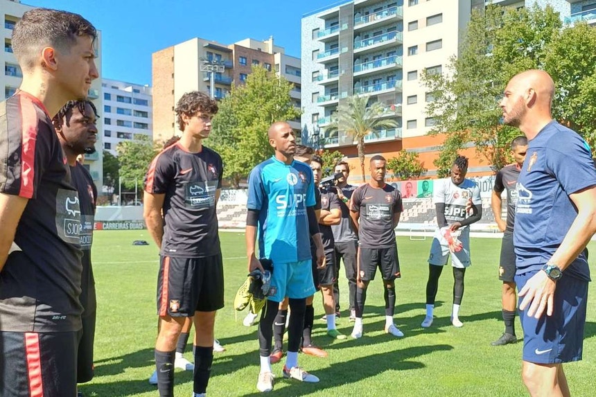 os jogadores procuram no sindicato um caminho para o futuro
