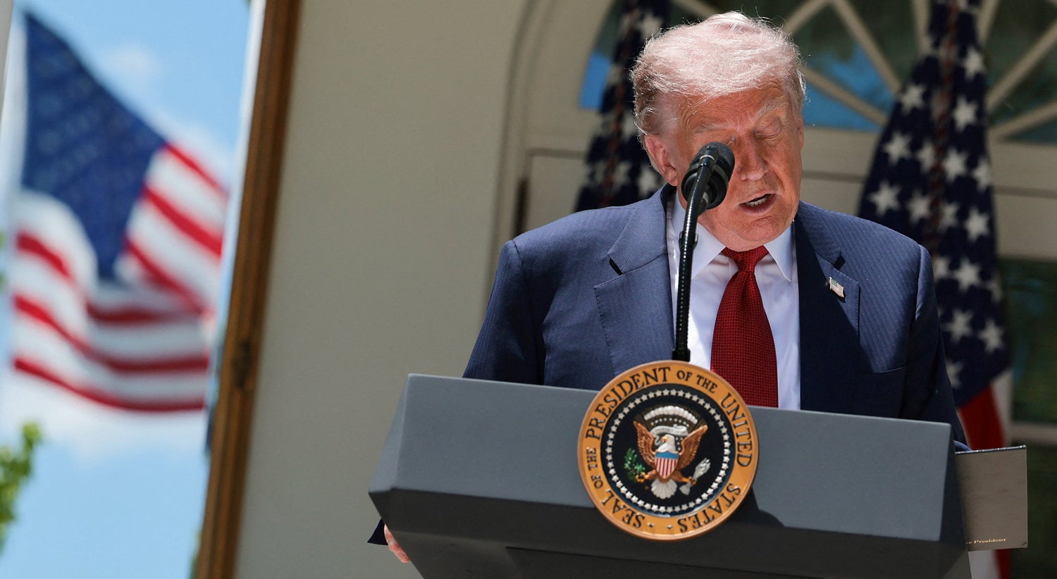 Entre Kiev e Moscovo. Trump anuncia cessar-fogo de três dias a contar a partir de sábado