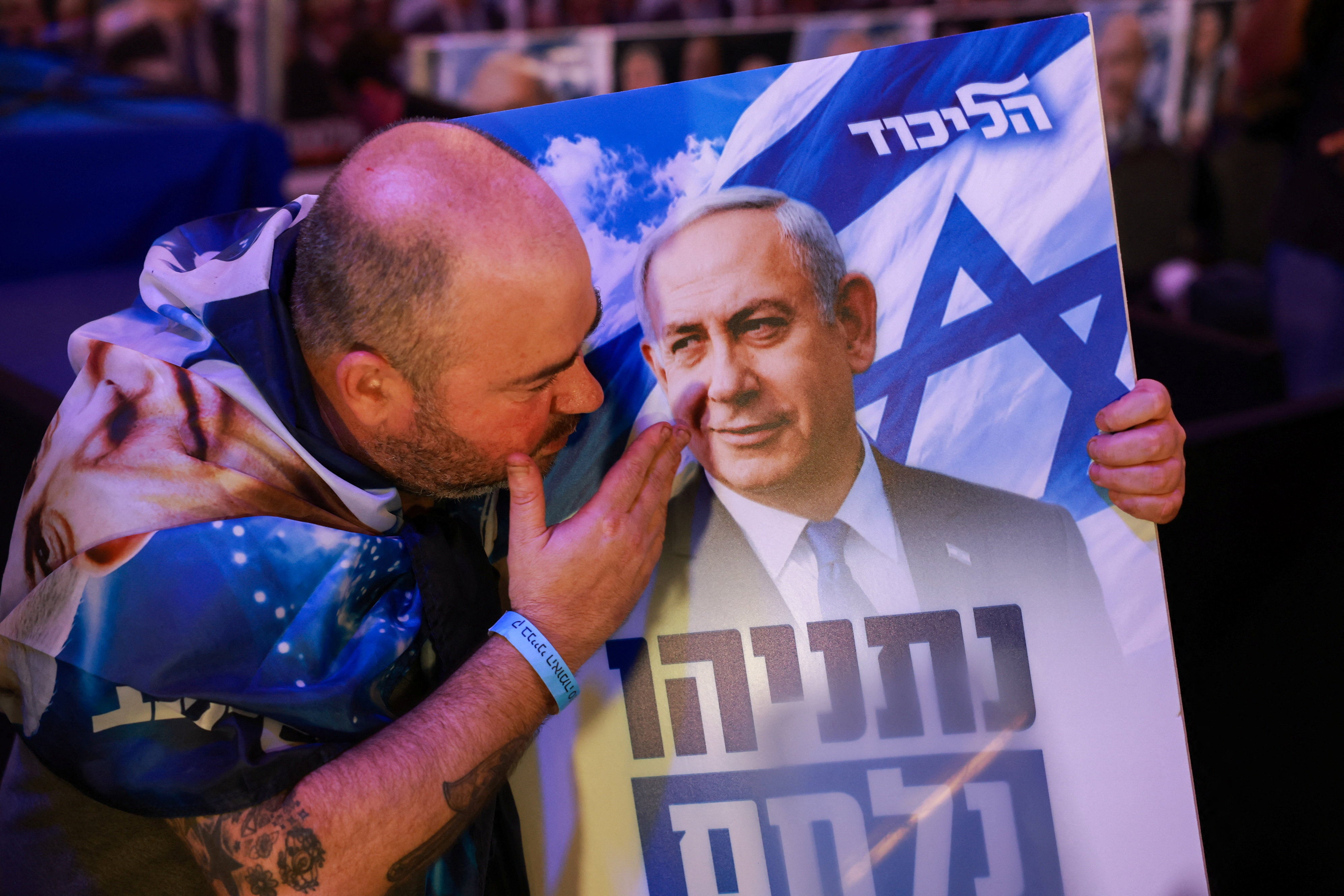 Likud de Netanyahu vence elei��o mas bloco que o apoia falha maioria