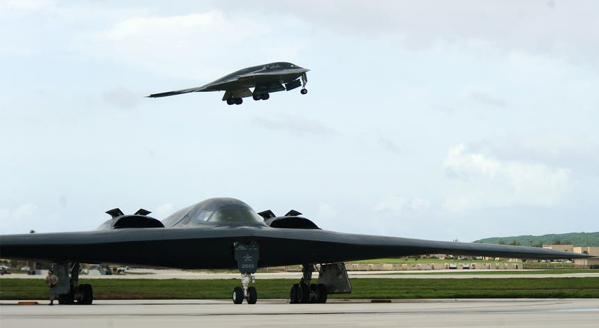 Bombardeiros norte-americanos B2 Spirit na base de Guam, no Pacífico. Foto: Reuters