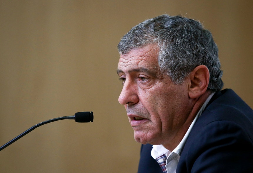 Fernando Santos volta a deixar Cristiano Ronaldo de fora