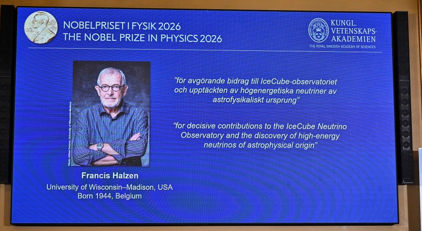Imagem de Prémio Nobel da Física atribuído ao belga Francis Halzen por "descoberta de neutrinos de alta energia"