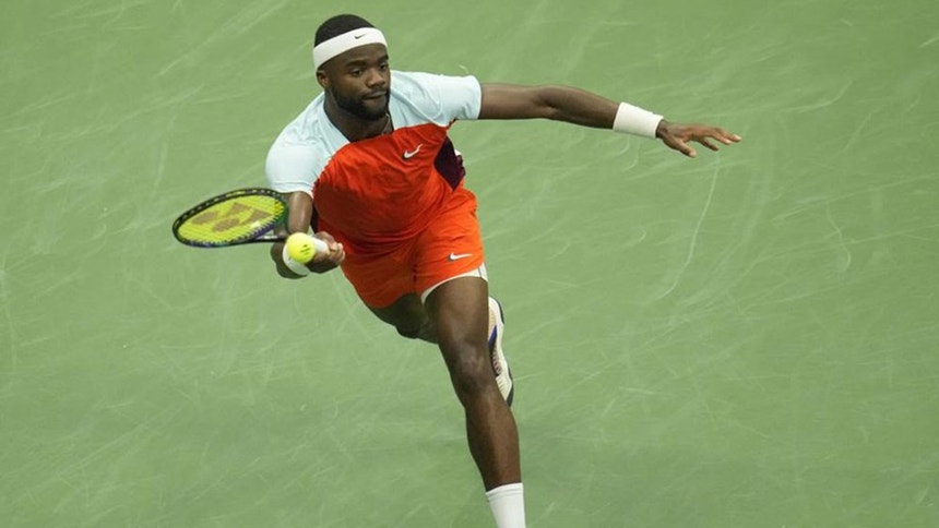 Tiafoe venceu Dimitrov e segue em frente
