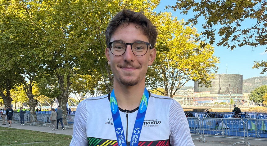 Imagem ilustrativa: Campeonato do Mundo de Triatlo. Dinis Ferreira é vice-campeão mundial de juniores