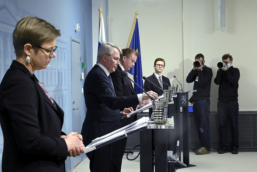 Ministros finlandeses avaliam situação de segurança nacional
