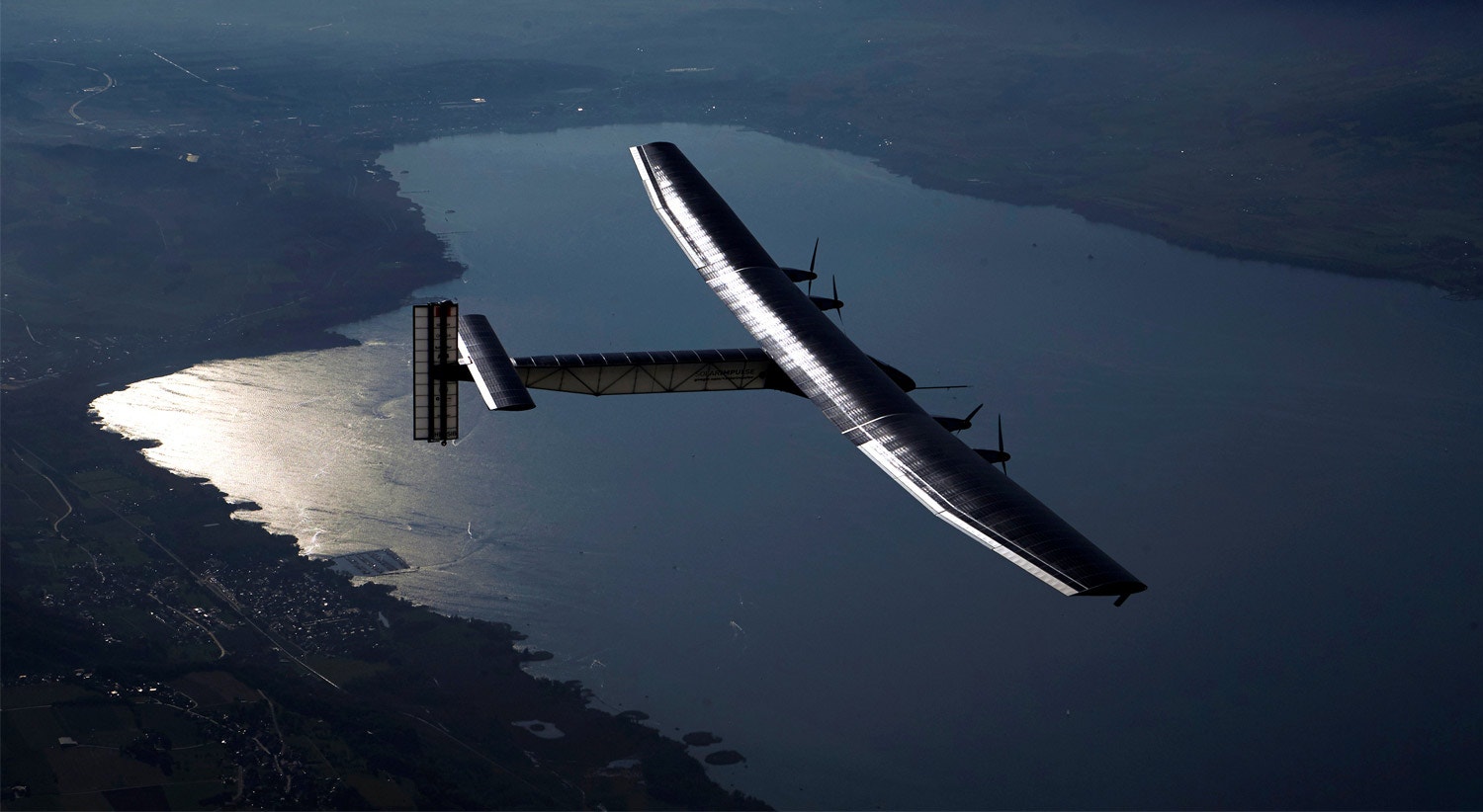  Lago de Neuch&acirc;tel, Sui&ccedil;a 