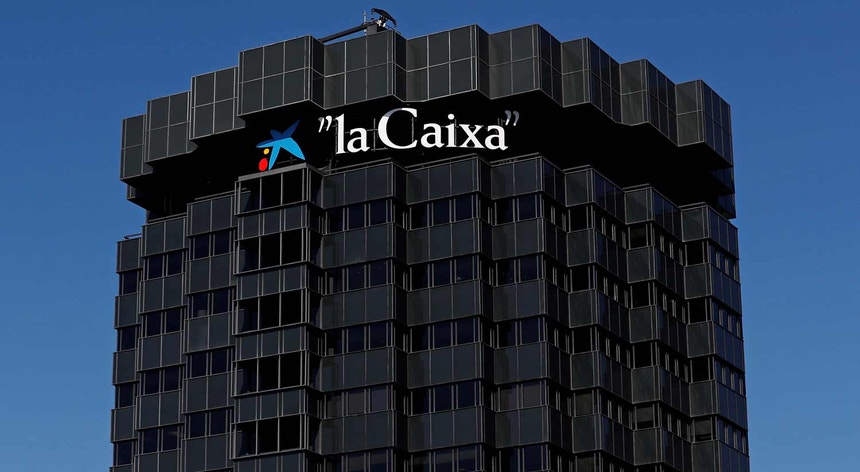 A atual sede do CaixaBank, situada na Avenida Diagonal de Barcelona
