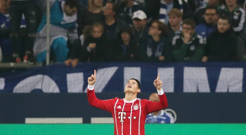 James Rodríguez marcou o primeiro golo na Bundesliga
