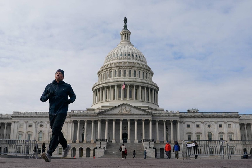 Congressistas norte-americanos condenam sugestões de anexação da Gronelândia