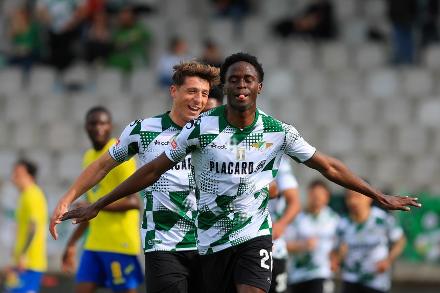 Imagem relacionada com a notícia:Moreirense e Arouca medem forças em Moreira de Cónegos
