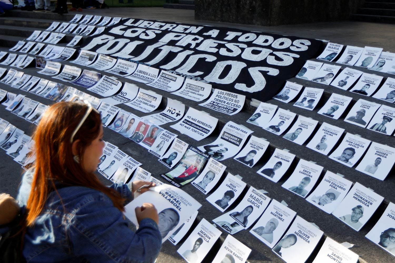 Venezuela liberta quase 90 opositores detidos em manifestações de 2024