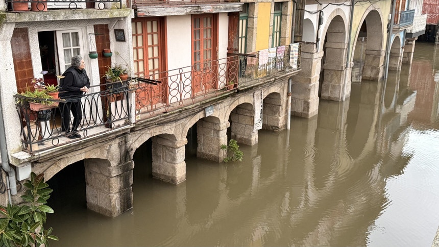 Imagem de A resposta aos danos e a evolução do estado do tempo ao minuto