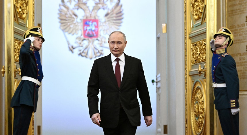 Putin inicia quinto mandato. "Proteger a Rússia é o dever principal"
