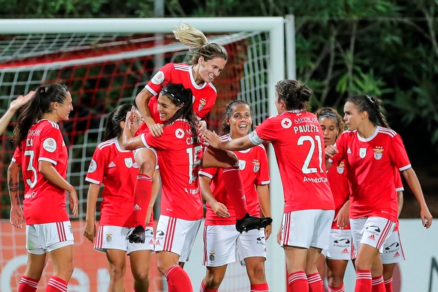 Selecção Nacional de Futsal Feminino de Sub-17 joga no Seixal