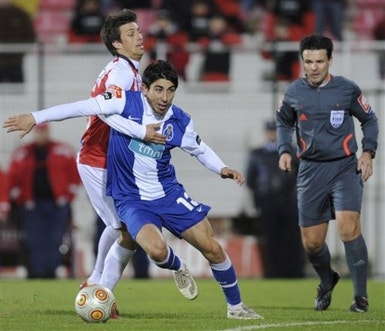 Bruno Paixão : Bruno Paixao No Gil Vicente Benfica / He has been a fifa international referee since 2004.