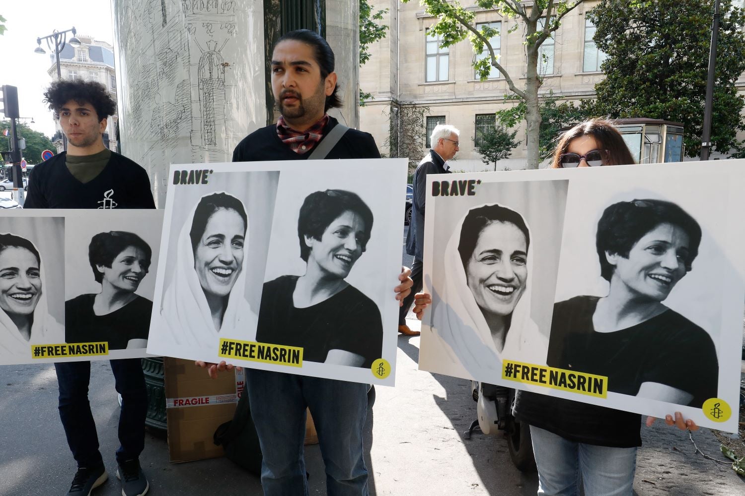 Nasrin Sotoudeh, vencedora do Prémio Sakharov 2012, detida em Teerão