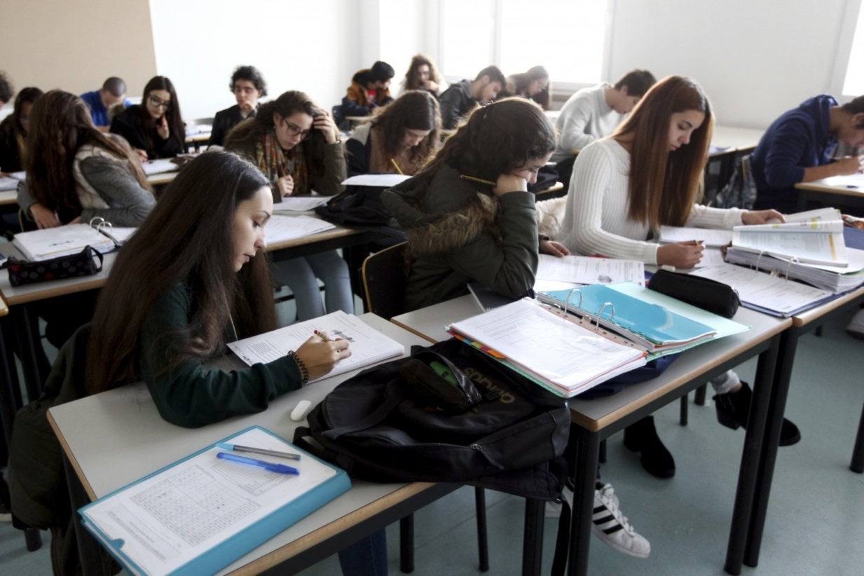 IL quer alargar serviços mínimos na educação: "É uma lei que tem de evoluir"
