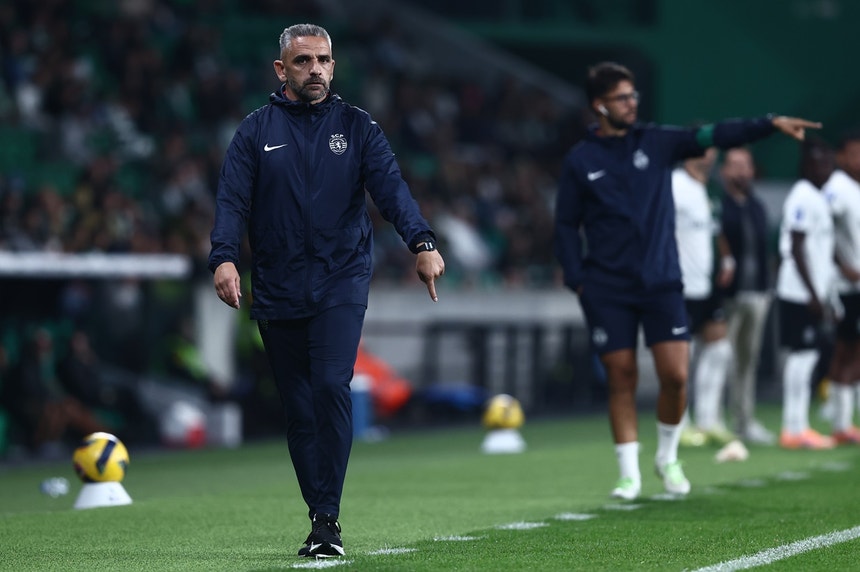 Imagem de Rui Borges espera jogo diferente com Alverca, mas confia nos jogadores do Sporting