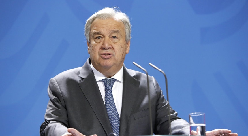 António Guterres pede à comunidade internacional que ajude África a ultrapassar o impacto da covid-19 e da guerra na Ucrânia
