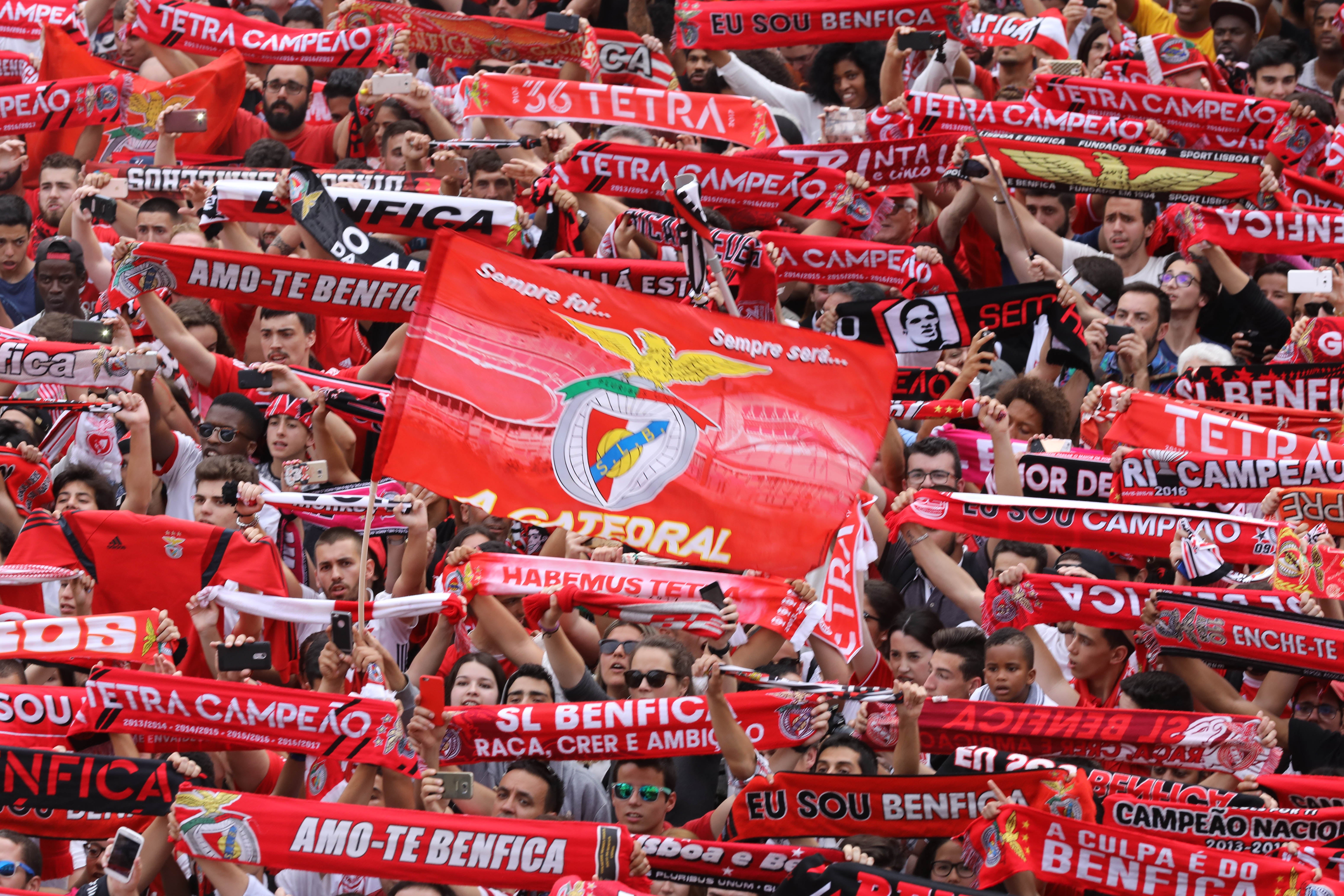 Benfica Inicia Venda De Bilhetes Para O Benfica-FC Porto