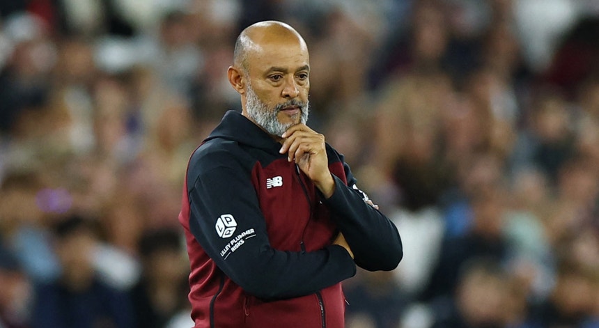 Imagem de Nuno Espírito Santo eleito melhor treinador de setembro do Championship