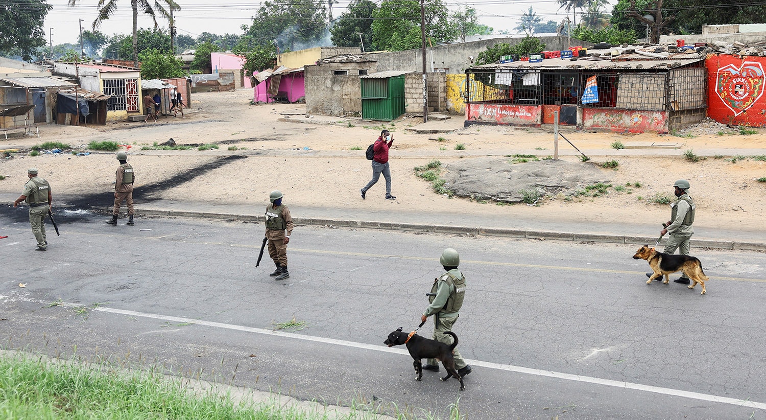  Siphiwe Sibeko - Reuters 